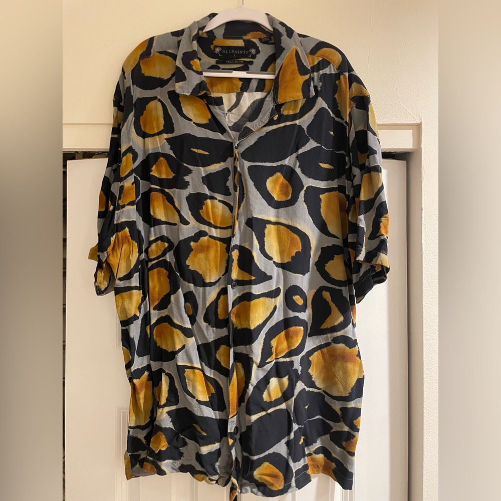 ALLSAINTS PATTERNED SHORT SLEEVE BUTTONDOWN SHIRT SIZE LARGE RELAXED FIT